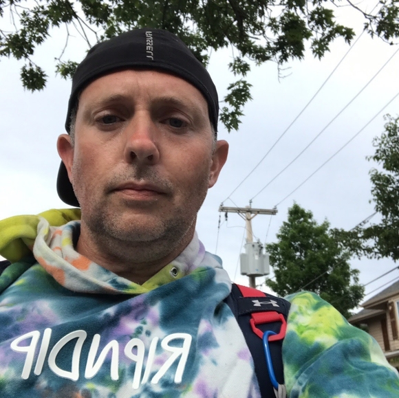 Meet your Posher, Brad - Picture 3 of 5